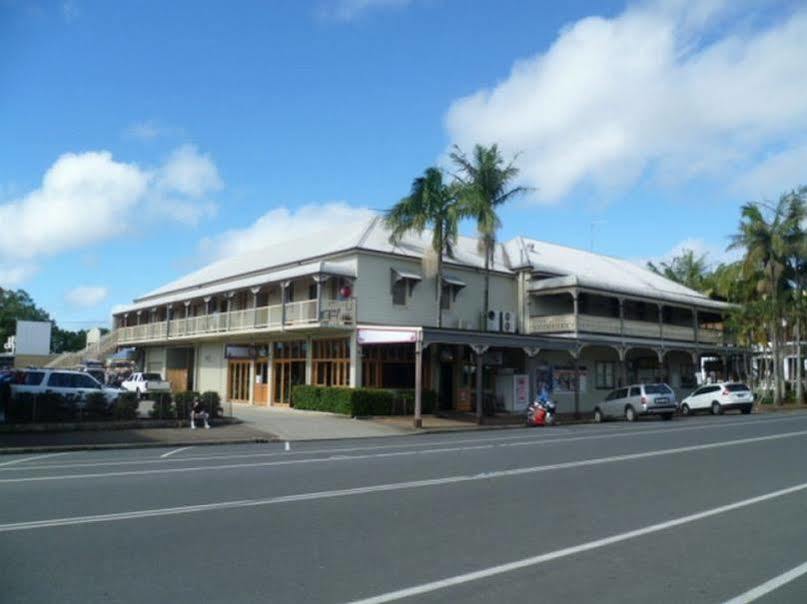 The Middle Pub Hotel Culburra Exterior foto
